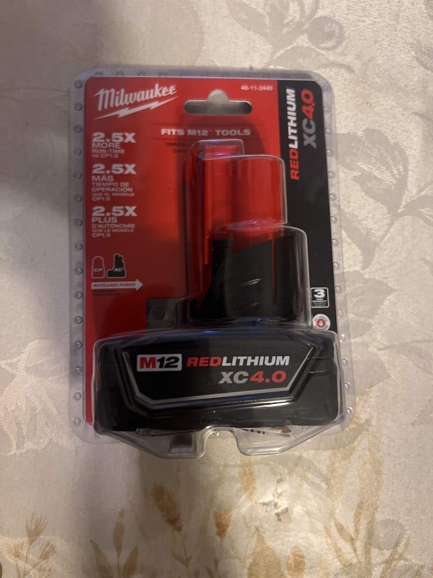 Milwaukee M12 12-Volt Lithium-Ion XC Extended Capacity Battery Pack 4.0 Ah NEW