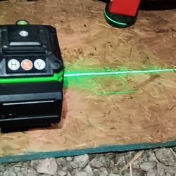 360° Green Self Leveling Magnetic Laser 8