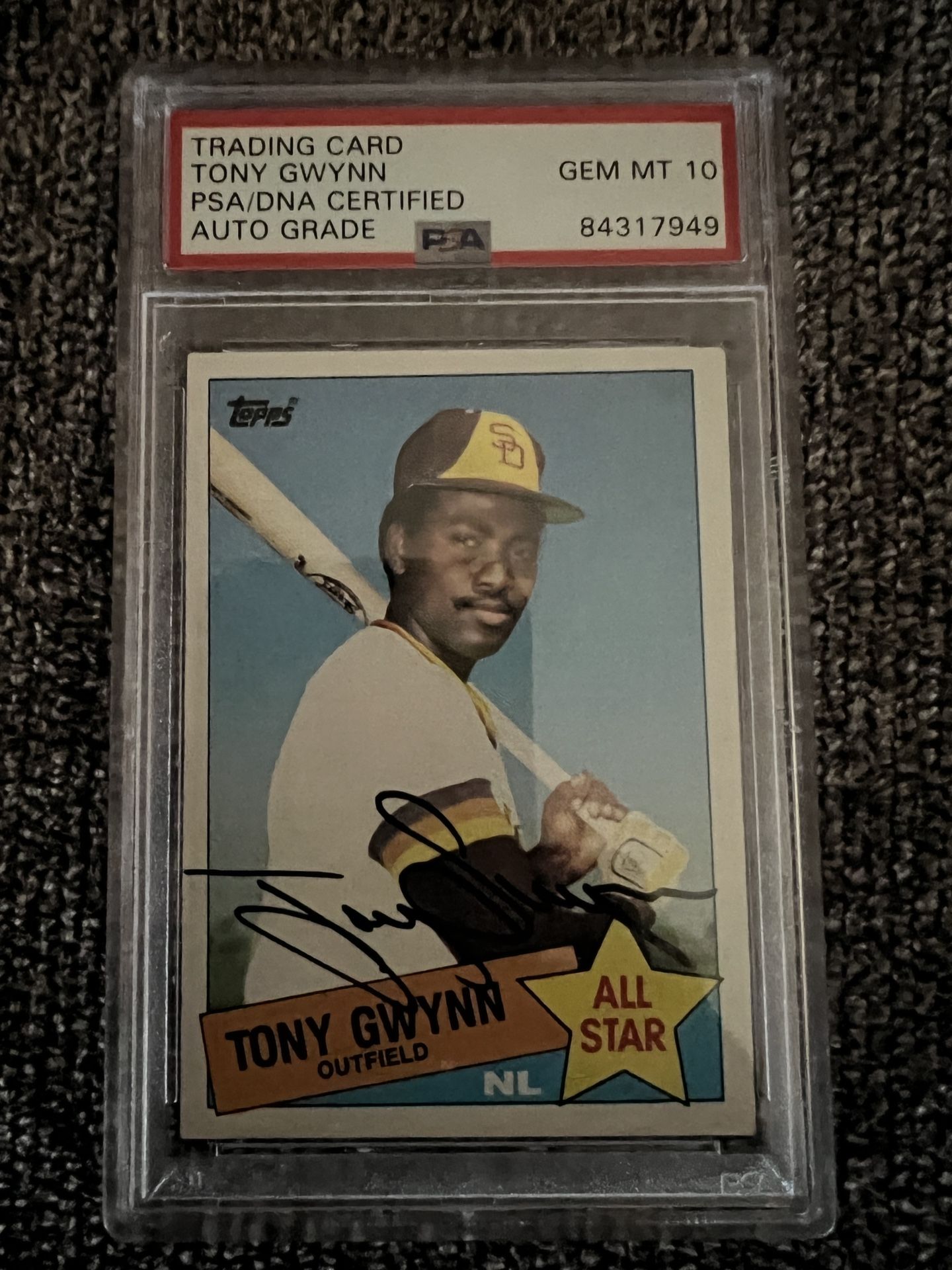 Tony Gwynn Signed Baseball Card Authorized Dealers