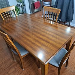 Wood Dinning Room Set