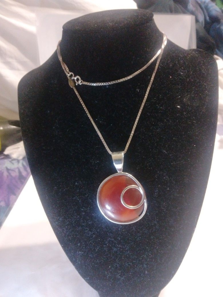A Beautiful Round Piece Use