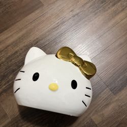hello kitty vase 