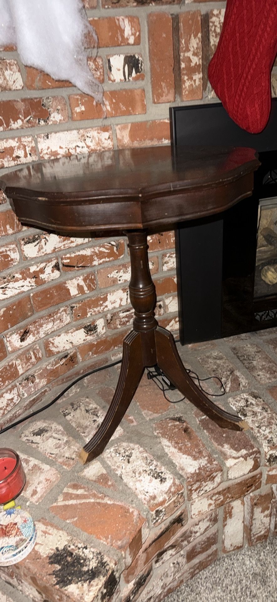 Bedside Table/Coffee Table