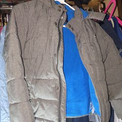 $15 Kid's Jacket Size 7. Perfect For Cold Weather 