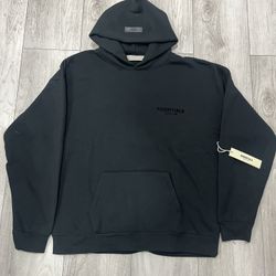 Essential hoodie color black 