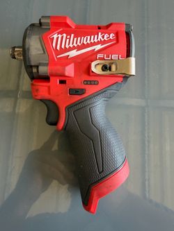 Milwaukee M12 Stubby 1/2 inch