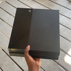 PS4