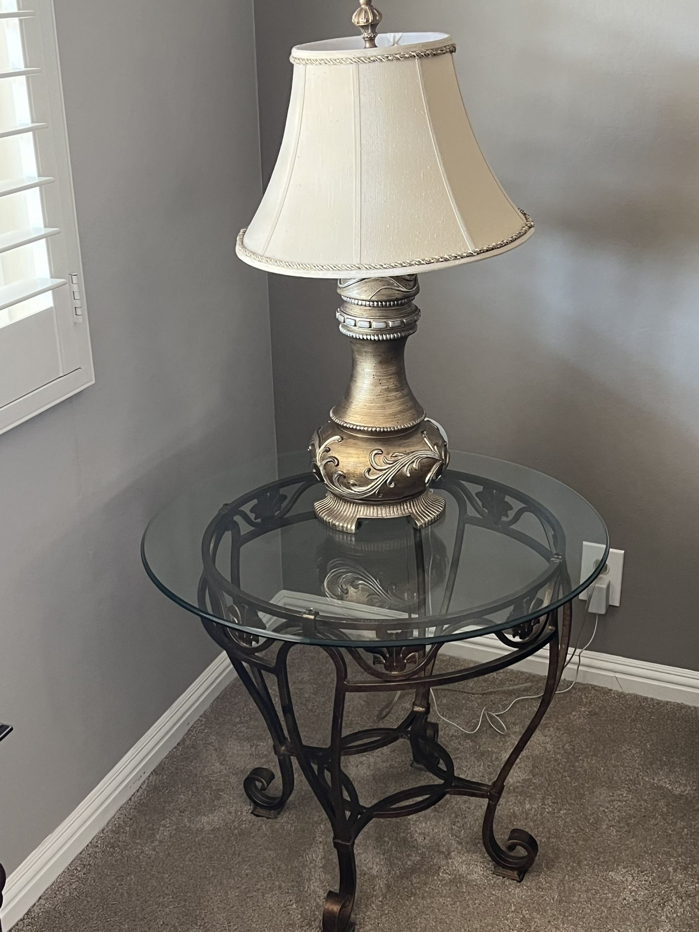 Thomasville Coffee, End Table And Lamp