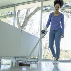 NEW Karcher VCN 5 Cordless Stick Vacuum - $459 Retail (Open Box)