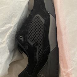 éS Skateboarding Quattro Size 10 Black / Charcoal