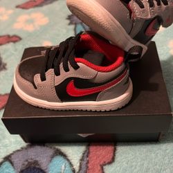 Jordan 1 Low ALT