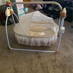 OUKANING Khaki Electric Cradle Foldable Baby Swings Bed with Safety Belt Infant Automatic Intelligen