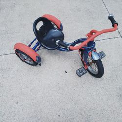 Bike Kid's Schwinn  Tricycle 