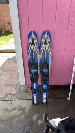 Jet ski