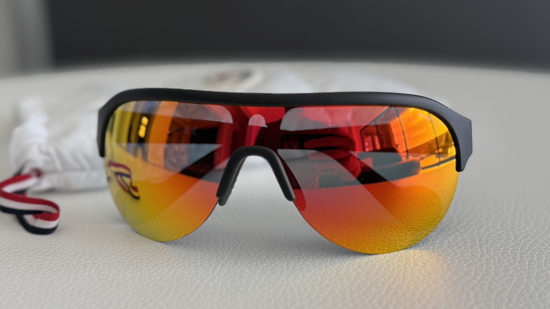 Moncler ML0049 02C Sunglassess