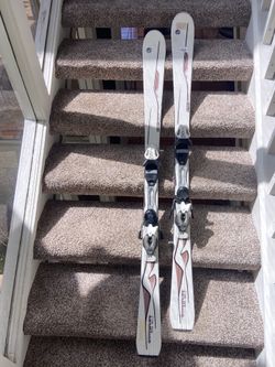 Cute White Head Skis and Binding
