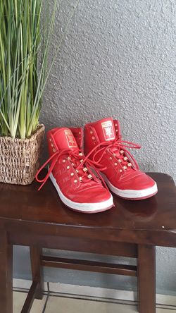 Adidas tennis.