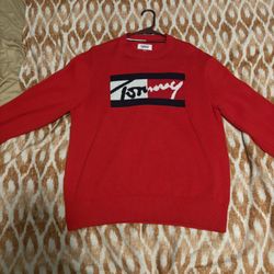 Tommy Hilfiger Size (Small)