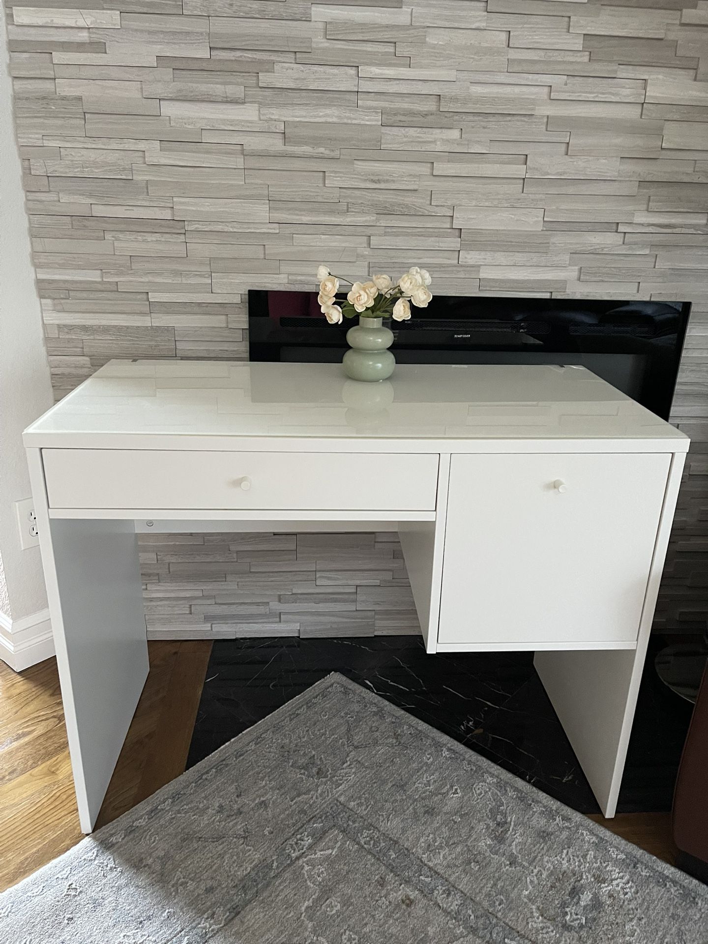 Makeup Vanity