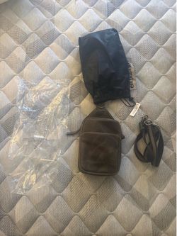 Gun Tote’n Mamas concealed carry sling crossbody