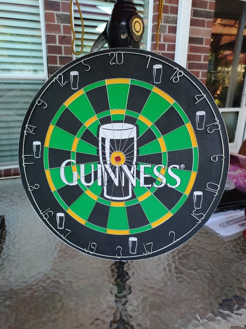 New Guiness Beer Dartboard