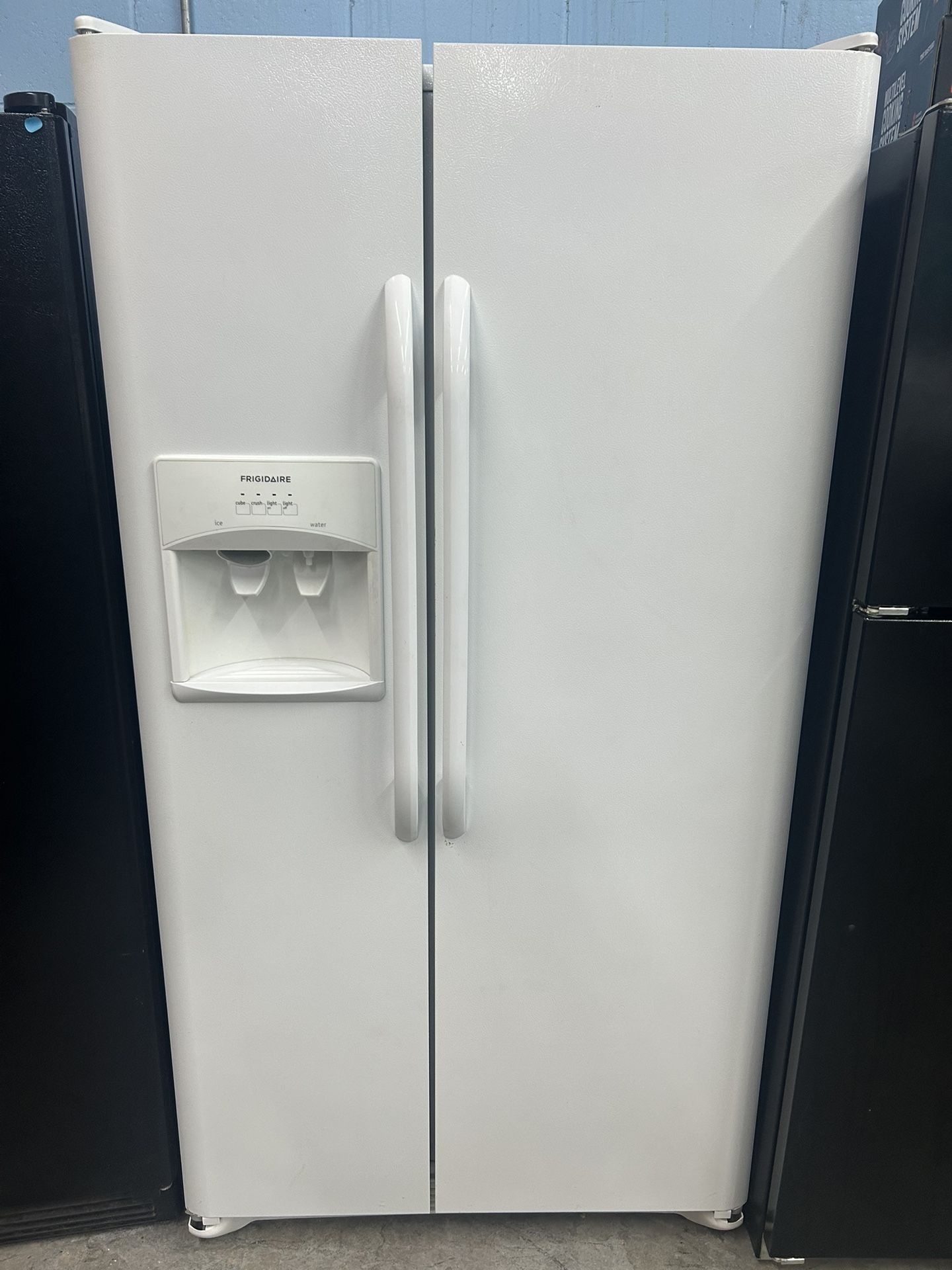 White Side By Side Refrigerator 