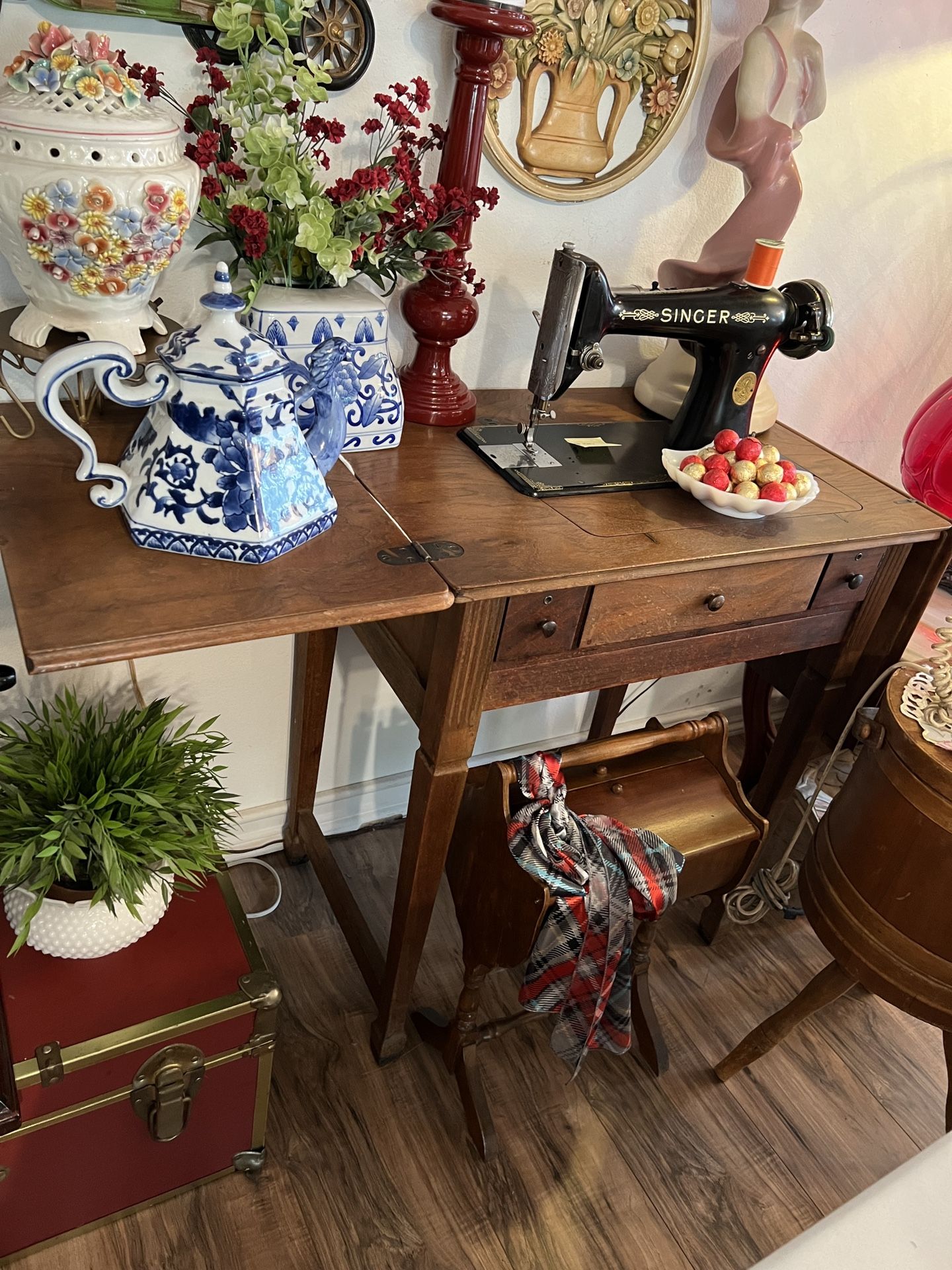 Sewing Machine Table (Antique)