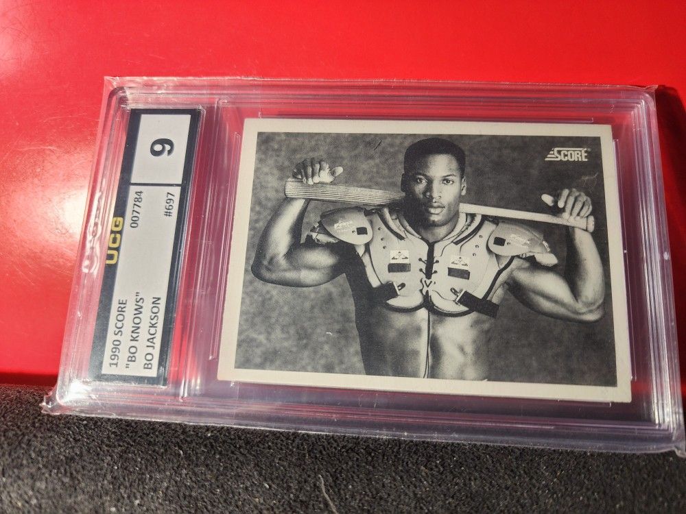 Bo Jackson 1990 Score Baseball #697 B&W Legendary BO Card  UCG 9 MINT