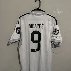 Real Madrid 2025-26 Home Mabppe Jersey (Large)