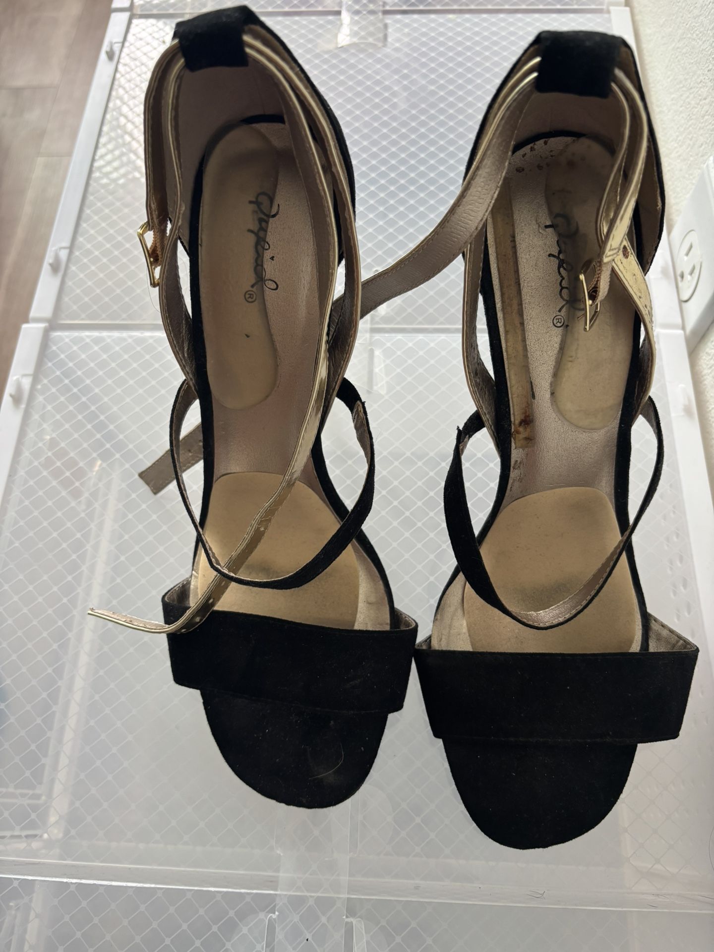 Quipid Black and Gold Heels