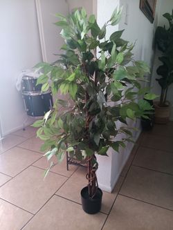 Artificial tree 🌳