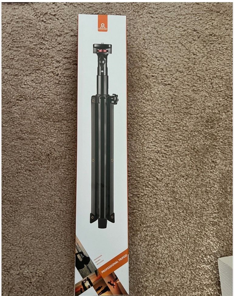 Uegogo Professional Tripod