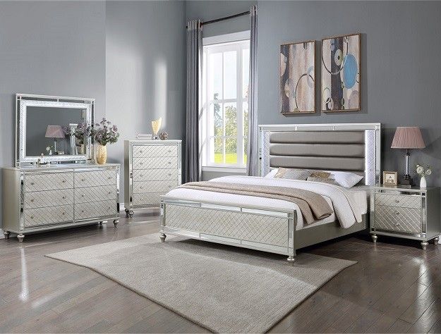 Brand new king size bedframe, dresser, mirror and nightstand 💥affordable terms available