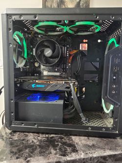 Cooler Master MasterBox Q300L. PC