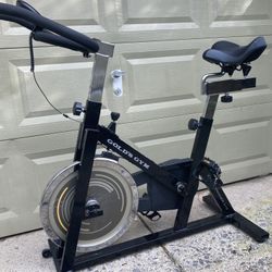 Bicycle Cycle trainers 310 Gold’s gym Perfect for home exercise 