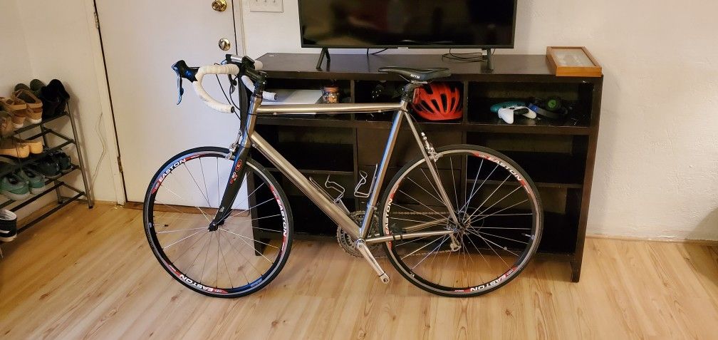 Douglas Titanium Road Bike