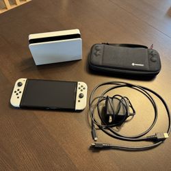 Nintendo Switch OLED. Very Gently Used. 