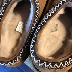 Ugg Tazman Size 8