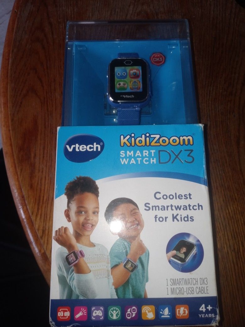 Brand New VTech Kidizoom Smart Watch DX3