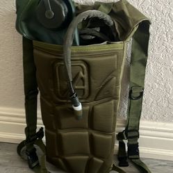 Neptune Hydration Pack