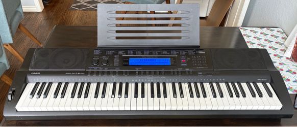 Casio WK-500 76-Key Portable Keyboard