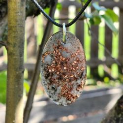 Radiance Balance Pendant: Rose Quartz and Black Obsidian Orgonite Pendant with Copper - Inviting Life, Healing, and Detoxification

"Immerse yourself 