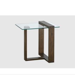 Elegant End Table