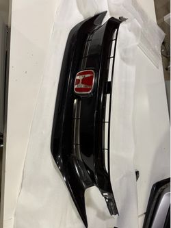 2018 Civic hatchback front grille with JDM Badge