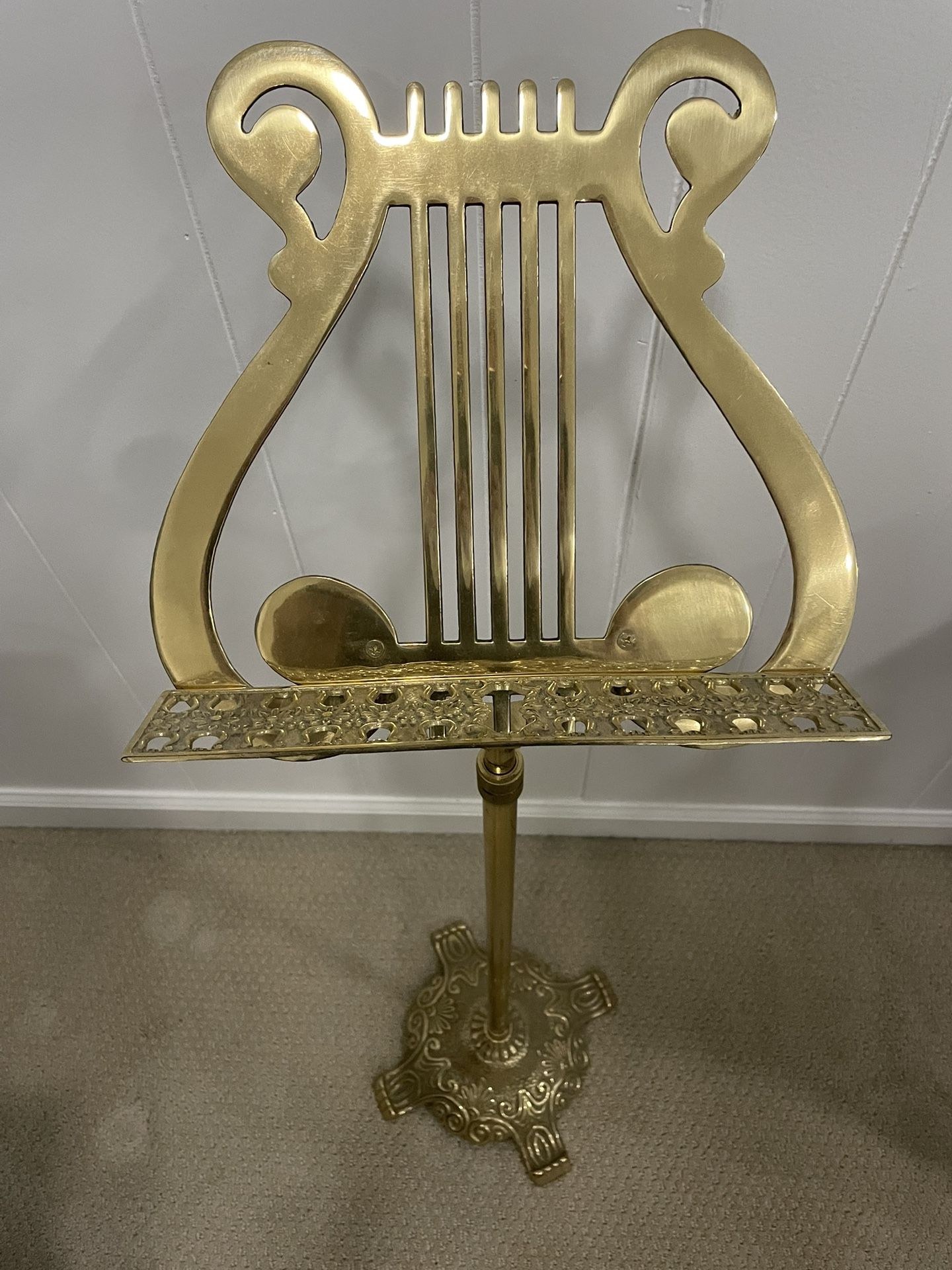 Antique Brass Music Stand