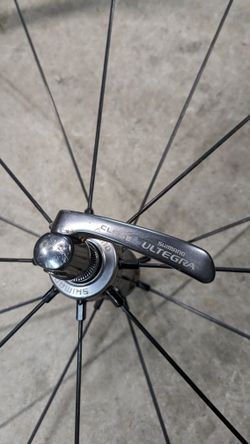 Shimano Ultegra Wh-6600 Front Wheel for Sale in Santee, CA