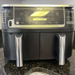 Brand new Ninja DZ550 Foodi 10 Quart 