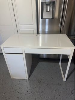 IKEA Micke White Desk with Storage