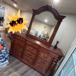 Vintage Dresser With Mirror 