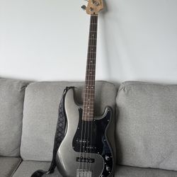 Fender Affinity Series Precision Bass - Charcoal Frost Metallic with Laurel Fingerboard